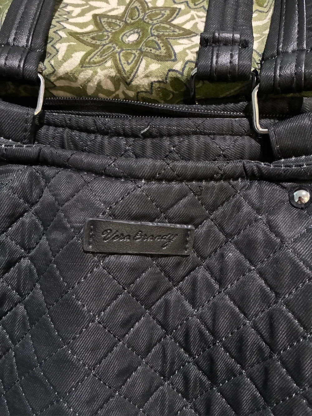 Black Vera Bradley Bag. 2 outside Pockets, 3 inside. NWOT.